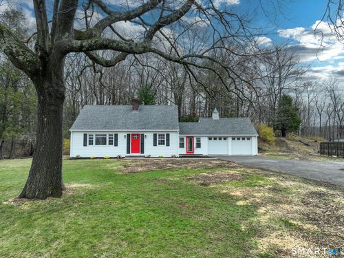 70 Cedar Dr, Durham, CT, 06422-3402 | Card Image