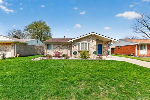 23712 Cedar Ridge Dr, Romulus, MI, 48174-9307 | Card Image