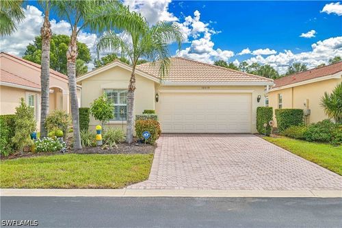 10539 Carolina Willow Dr, FORT MYERS, FL, 33913-8811 | Card Image