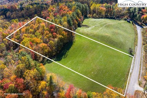 24 Hattie Hill Rd, Vilas, NC, 28692 | Card Image