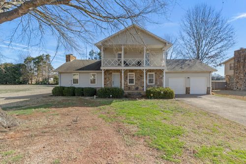 106 Murray Dr, Muscle Shoals, AL, 35661-3634 | Card Image