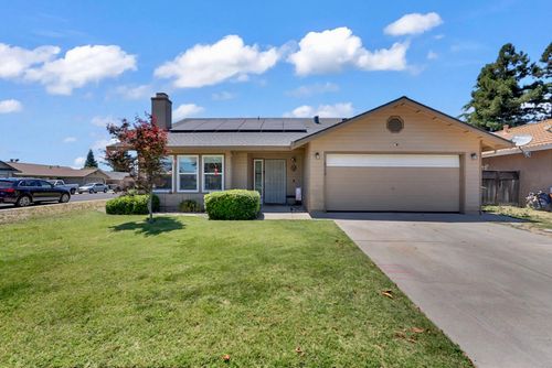 5713 Prince Edward Lane, Riverbank, CA, 95367 | Card Image