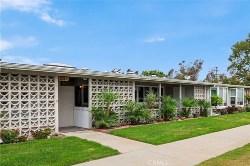 220h-1075 Brookline Rd, Seal Beach, CA, 90740-3268 | Card Image