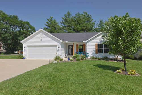 20588 Lakeview Dr, Lawrenceburg, IN, 47025-8929 | Card Image