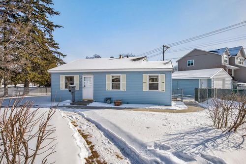 7023 52nd Ave N, Crystal, MN, 55428-3909 | Card Image