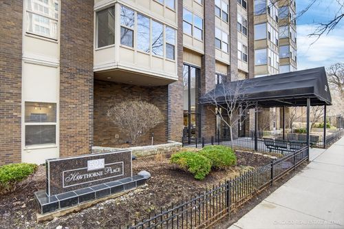 apt-1001-525 W Hawthorne Pl, Chicago, IL, 60657-9271 | Card Image