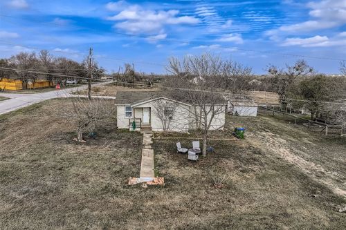 301 E Townes Street, Manor, TX, 78653 | Card Image