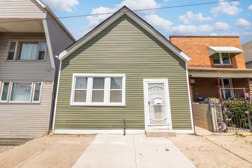 2746 47th St, CHICAGO, IL, 60632-1953 | Card Image