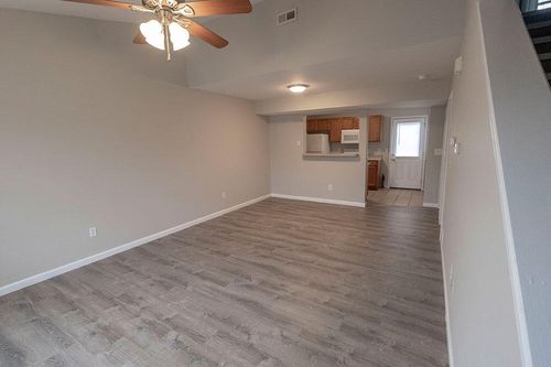 5810 Canaveral Dr, COLUMBIA, MO, 65201-2804 | Card Image