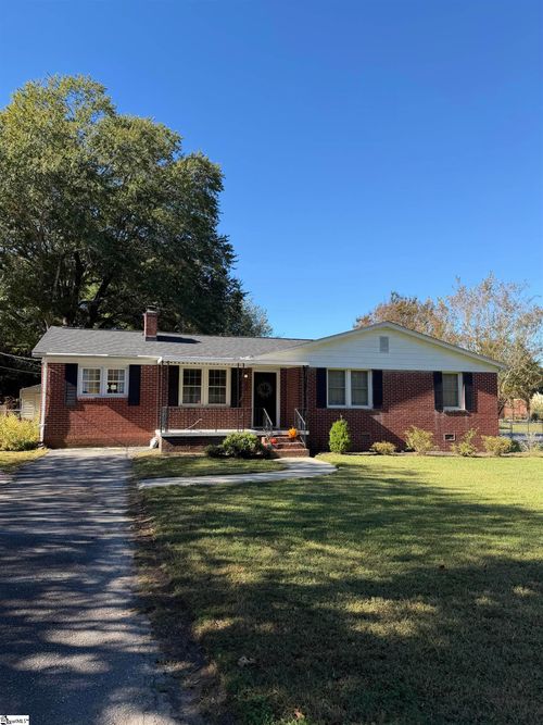 207 Ivy Drive, Simpsonville, SC, 29680 | Card Image
