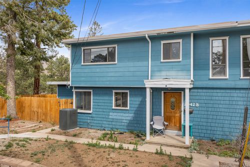 apt-b-2942 Orange St, Los Alamos, NM, 87544-2240 | Card Image