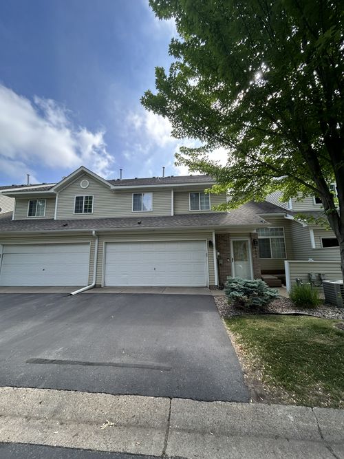 8854 Spring Ln, Woodbury, MN, 55125-4854 | Card Image