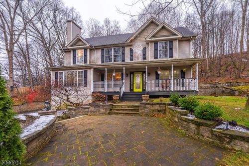 123 Vail Rd, Columbia, NJ, 07832-2430 | Card Image