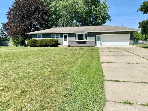 3867 Cedar Terrace Dr, Waterloo, IA, 50702-4803 | Card Image