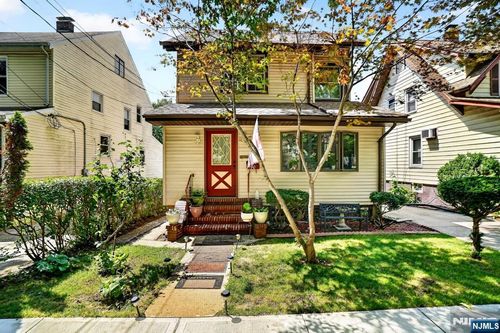 90 7th Street, Ridgefield Park, NJ, 07660 | Card Image