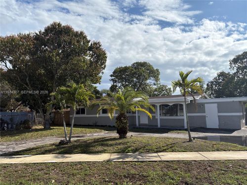 1106 Nw 18th Ct, Fort Lauderdale, FL, 33311-4752 | Card Image