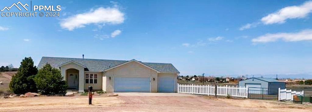Sweetwater Ct, Pueblo West, CO 81007