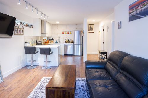 2-3250 W 4th Ave, Vancouver, BC, V6K1R9 | Card Image