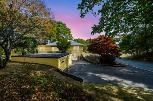 {{alt}} | Card Image