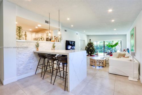 10478-10478 Sw 75th Ln, Miami, FL, 33173-2966 | Card Image