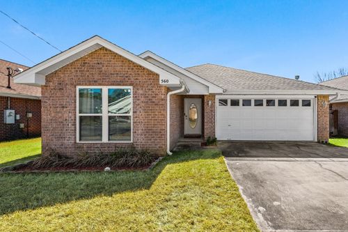 560 Rough Leaf Ln, Mary Esther, FL, 32569-2186 | Card Image