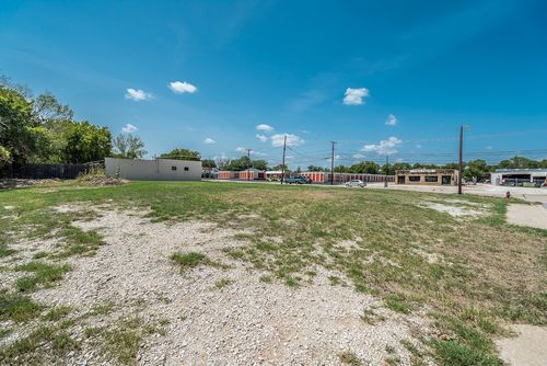 8017 White Settlement Rd, White Settlement, TX, 76108-1751 | Card Image