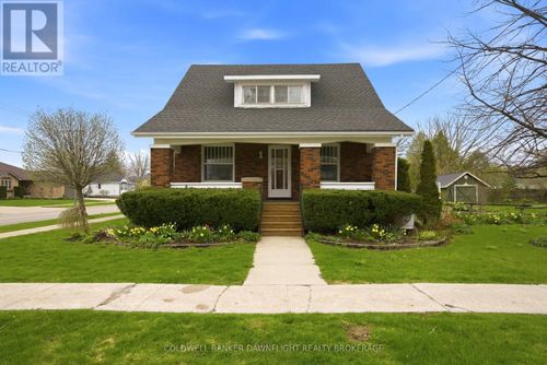 484 Carling Street, South Huron (Exeter), ON, N0M1S2 | Card Image