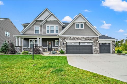 24031 Edward Ln, Columbia Station, OH, 44028-9086 | Card Image