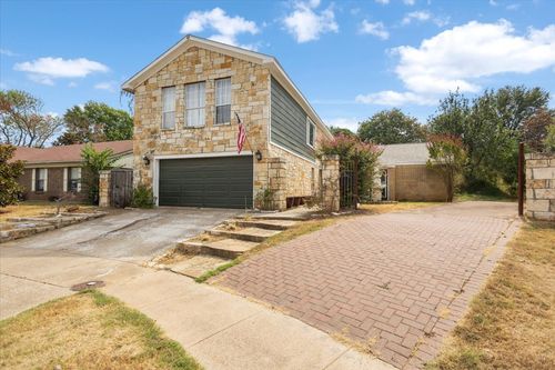 1911 Wisteria Ct, Flower Mound, TX, 75028-1265 | Card Image