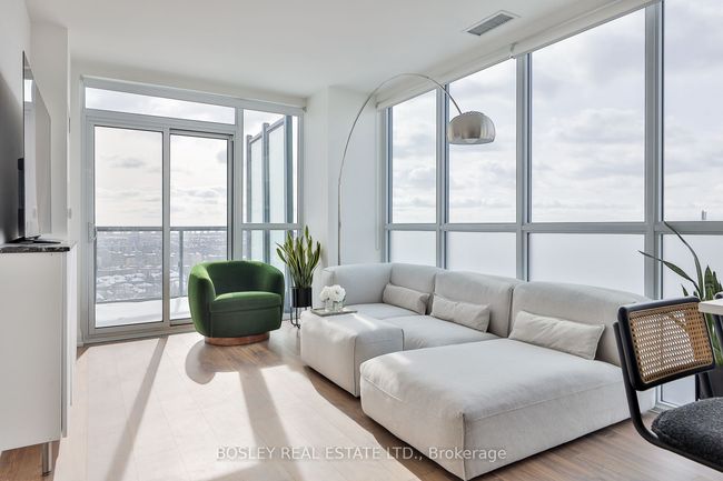 2109 - 1461 Lawrence Ave W, Condo with 3 bedrooms, 3 bathrooms and null parking in Toronto ON | Image 17