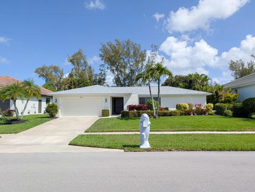 631 Diplomat Ct, Marco Island, FL, 34145-2447 | Card Image