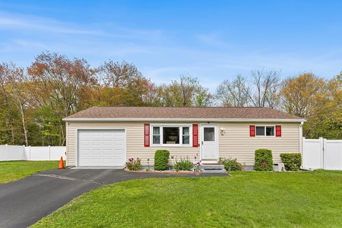 56 Sims Ave, Seekonk, MA, 02771-4151 | Card Image