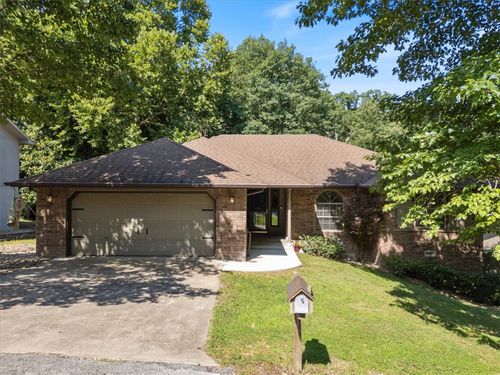 7 Adams Ln, Bella Vista, AR, 72715-8410 | Card Image