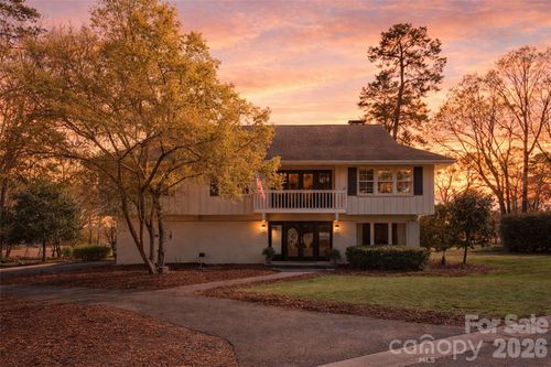 22 Honeysuckle Ln, Lake Wylie, SC, 29710-9003 | Card Image