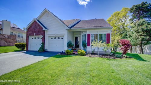 14 Redbud Ln, Howell, NJ, 07731-3521 | Card Image