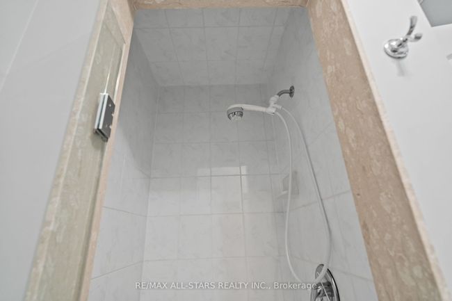 1 Caseton Cres, House other with 2 bedrooms, 3 bathrooms and 4 parking in Uxbridge ON | Image 28