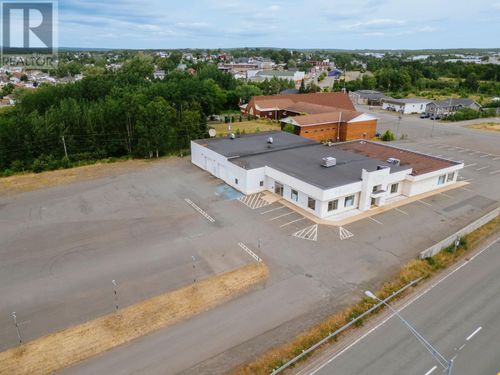 11 Station Rd, Grand Falls Windsor, NL, A2A1M5 | Card Image