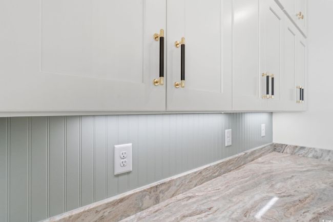 Detailed view | Image 11