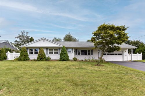 44 Crowfield Dr, Warwick, RI, 02888-5514 | Card Image