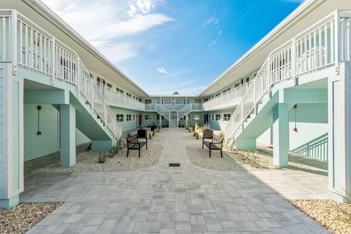 117-120 Central Rd, Indian Harbour Beach, FL, 32937-2609 | Card Image
