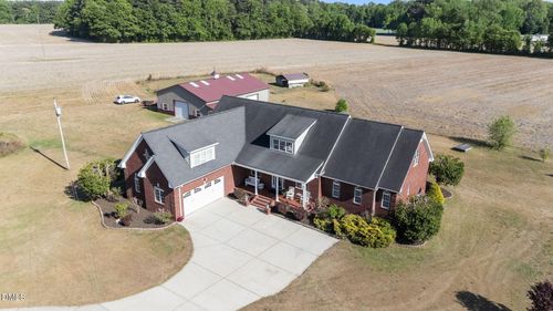 422 Hodge Rd, Kenly, NC, 27542-8000 | Card Image