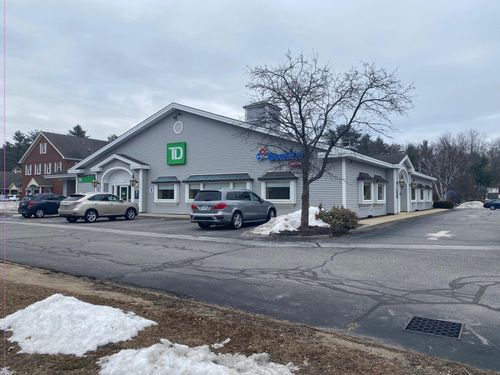 f1-184 Route 101, Bedford, NH, 03110-5415 | Card Image
