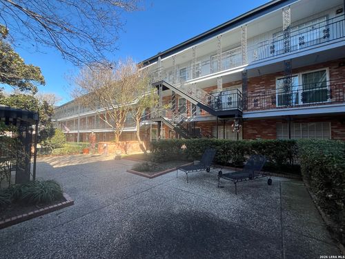 146-8401 New Braunfels Ave, San Antonio, TX, 78209-1113 | Card Image