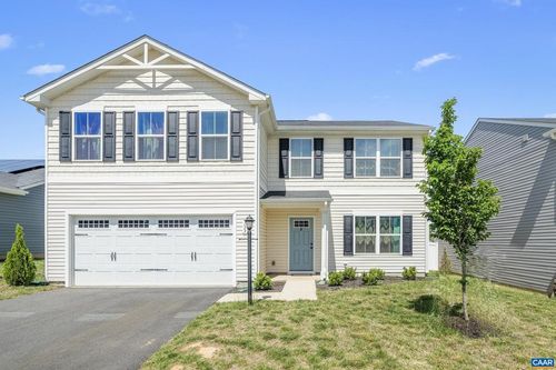133 White Birch Rd, WAYNESBORO, VA, 22980-9604 | Card Image