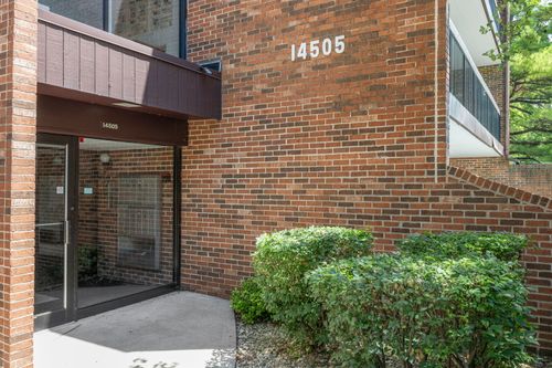 ph4-14505 Central Ct, Oak Forest, IL, 60452-1064 | Card Image