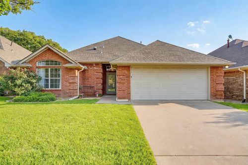 1017 Austin Ct, Weatherford, TX, 76086-6348 | Card Image