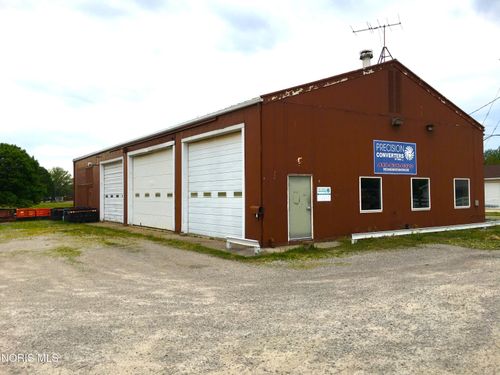 550 N Main St, Bryan, OH, 43506-1324 | Card Image