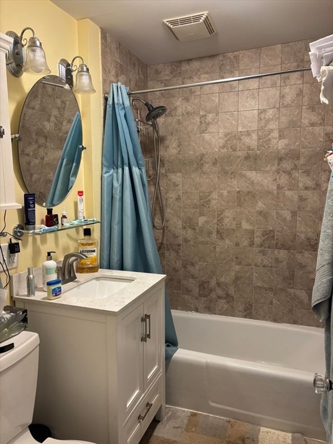 20 Osgood Ave, House other with 3 bedrooms, 2 bathrooms and 3 parking in Lowell MA | Image 10