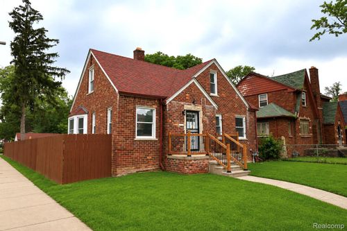 15405 Winthrop St, Detroit, MI, 48227-2347 | Card Image