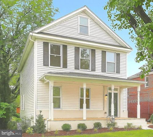 3722 36th St, MOUNT RAINIER, MD, 20712-2105 | Card Image